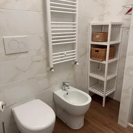 Casa Tyffany 布斯托阿西齐奥