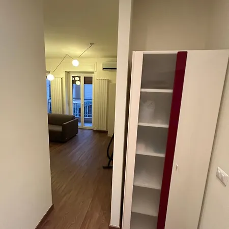 Casa Tyffany شقة بوستو أرسيزيو